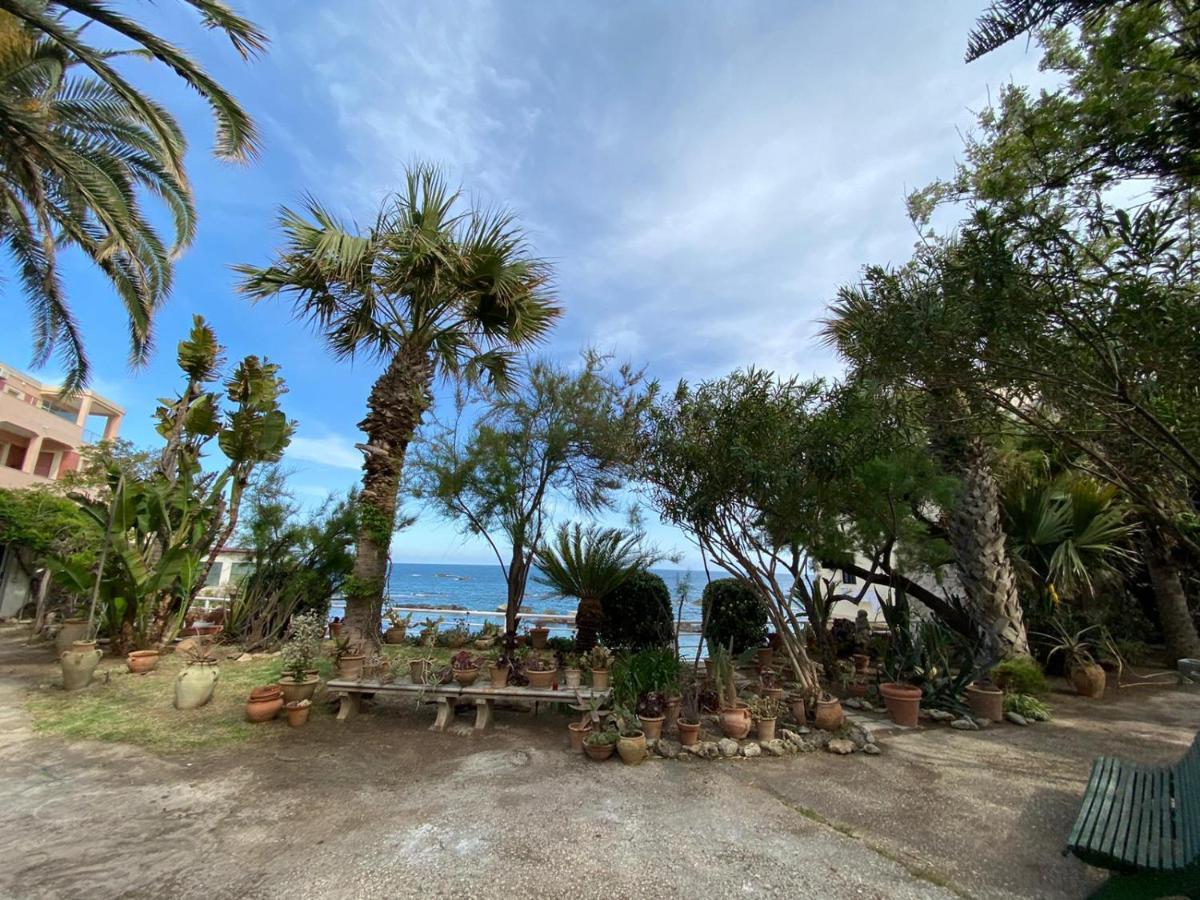 Riviera Villa Sul Mare Syracuse Bagian luar foto