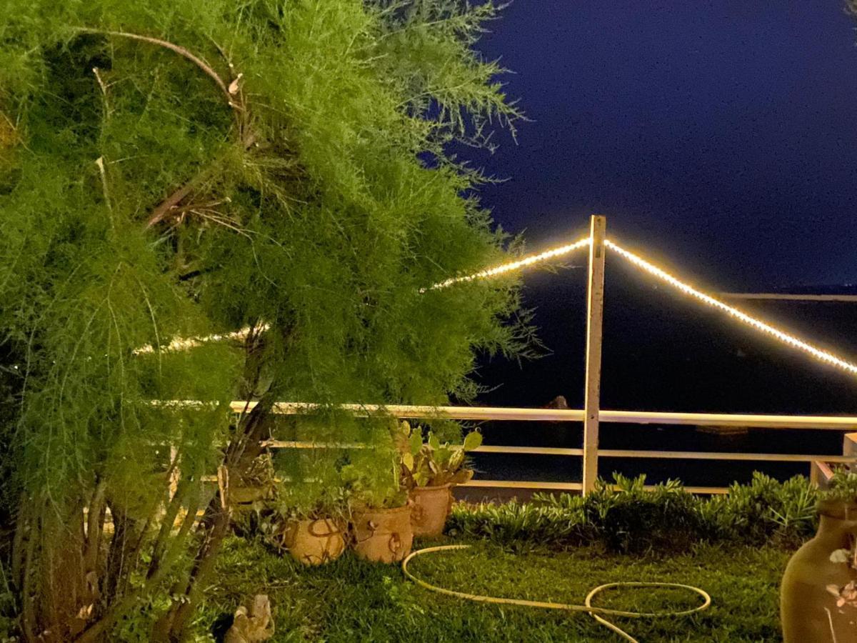 Riviera Villa Sul Mare Syracuse Bagian luar foto