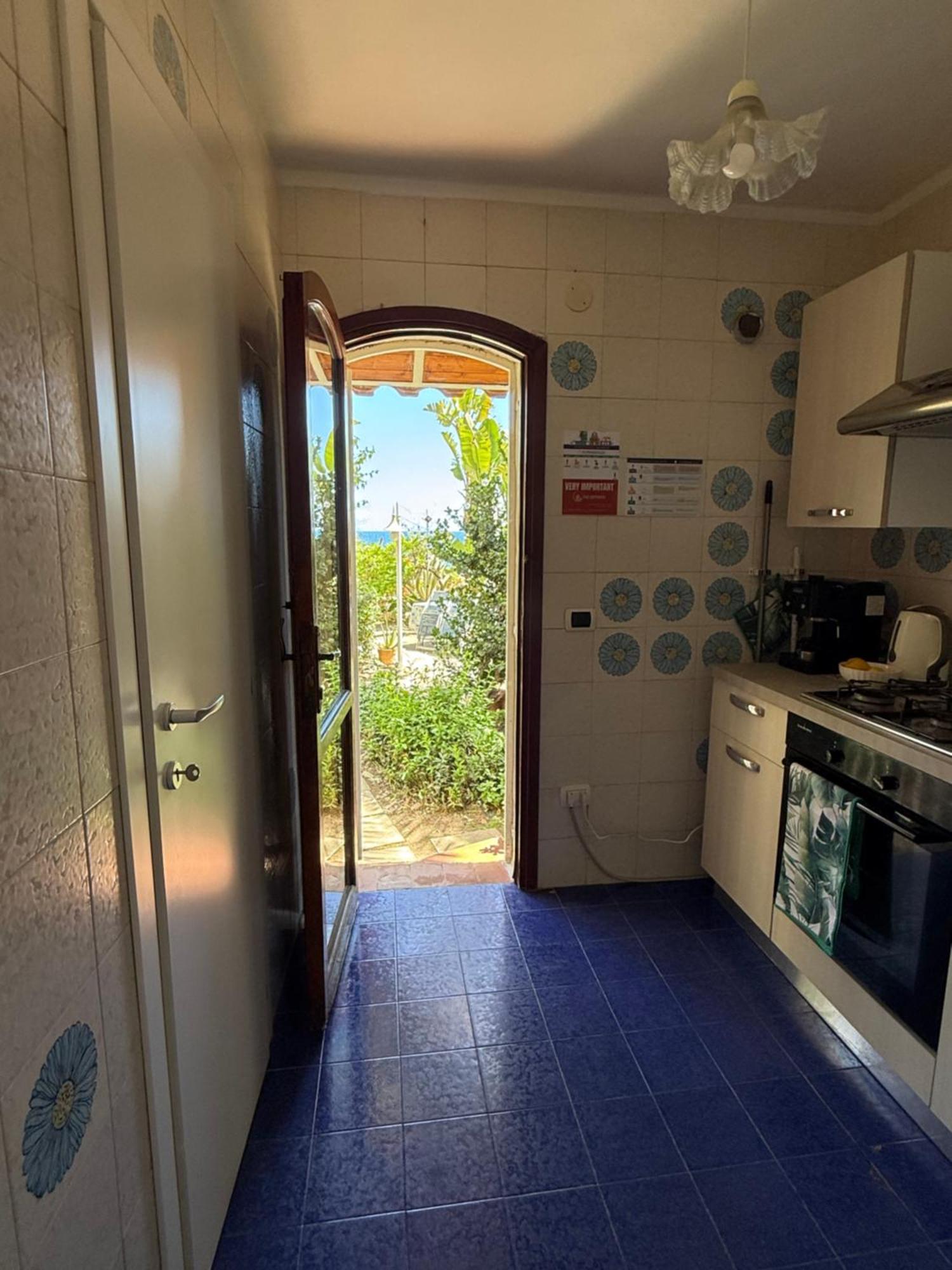 Riviera Villa Sul Mare Syracuse Bagian luar foto
