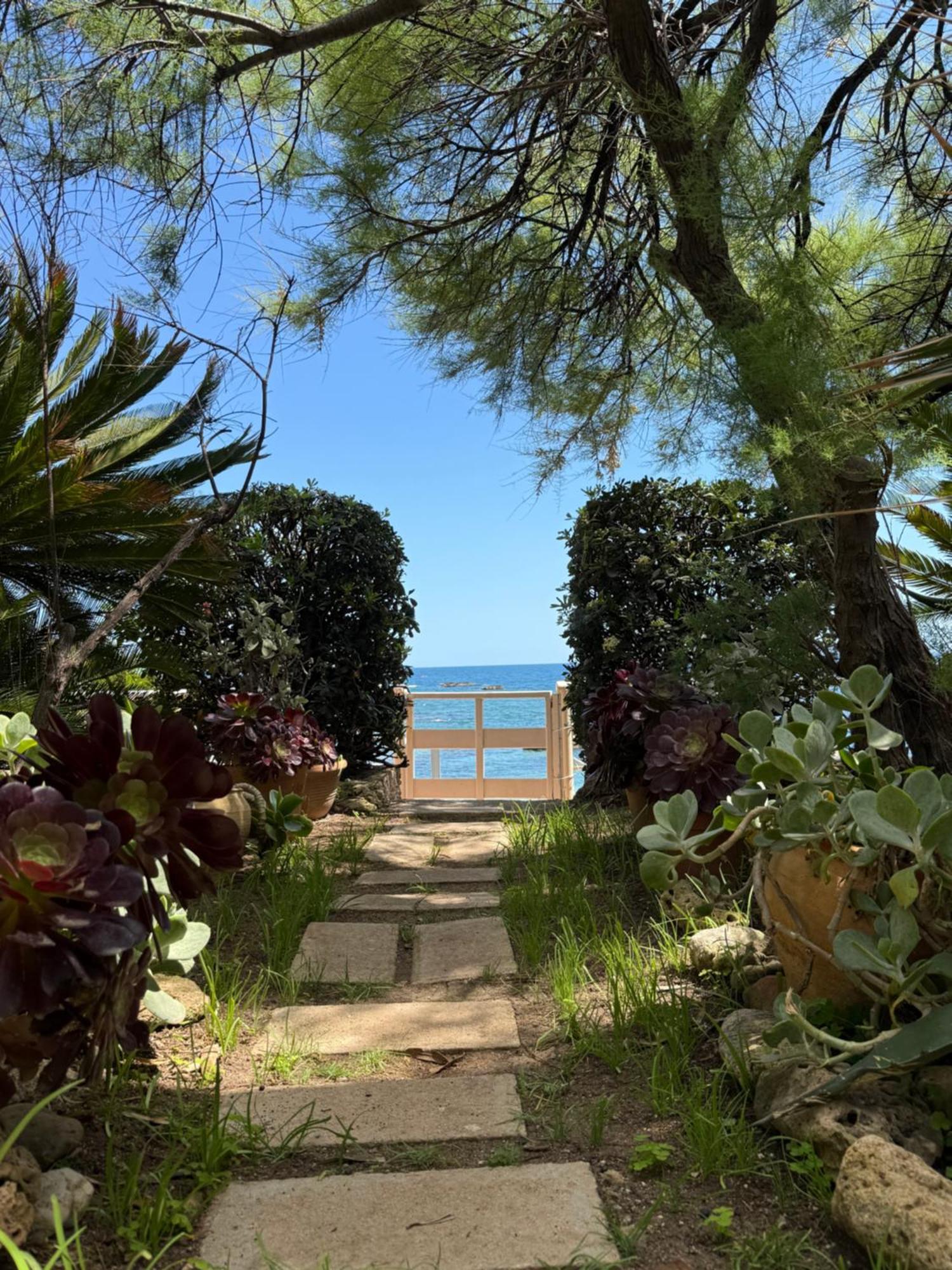 Riviera Villa Sul Mare Syracuse Bagian luar foto